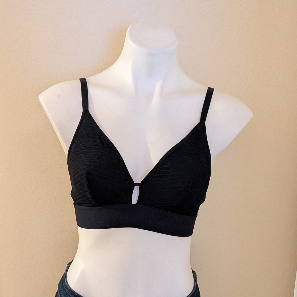 Livley black bra size 1